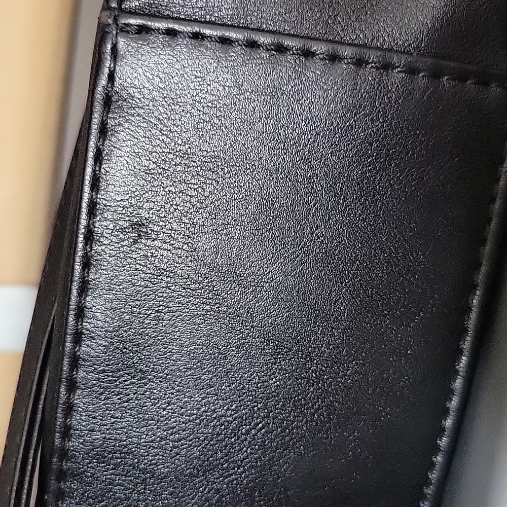FRYE AND CO. BLACK CROSSBODY PURSE - Picture 8 of 11